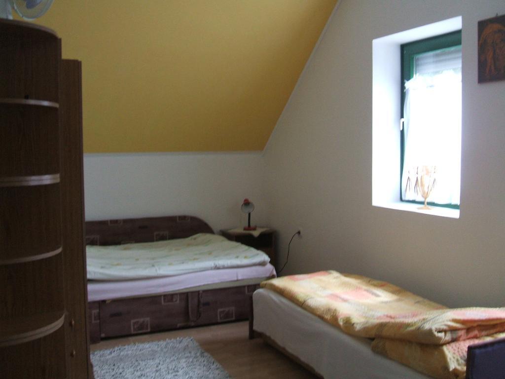 Feherszeker Apartmanok Abadszalok Room photo