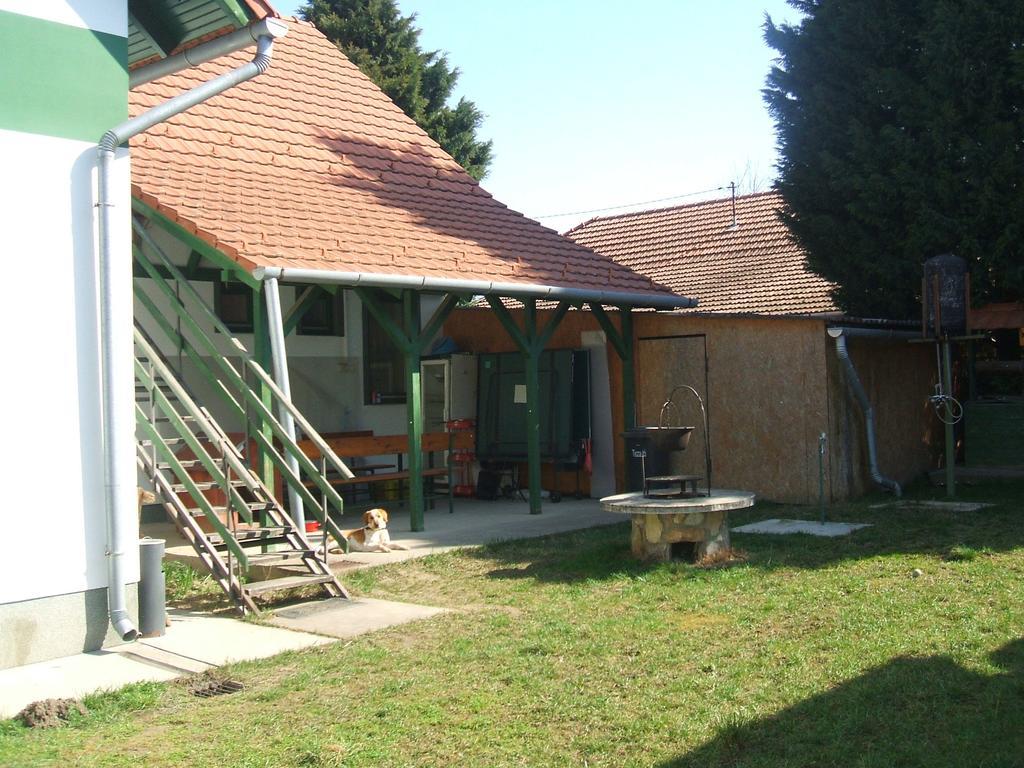 Feherszeker Apartmanok Abadszalok Exterior photo